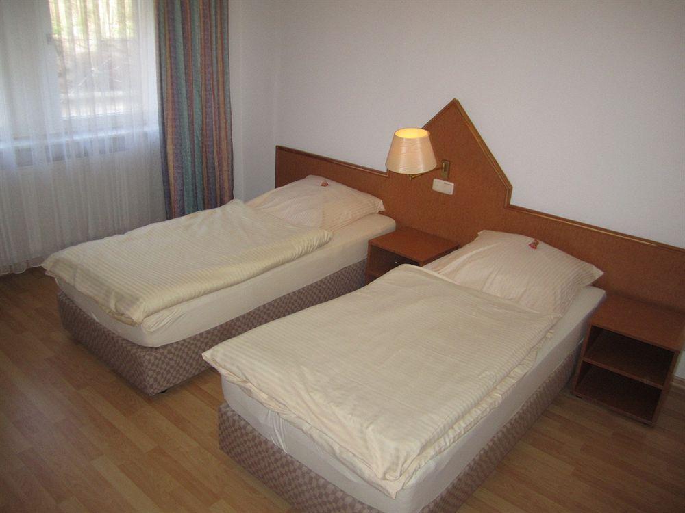Hotel Faehrhaus ساربروكن المظهر الخارجي الصورة
