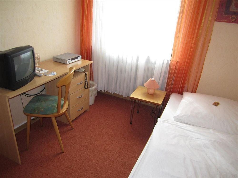 Hotel Faehrhaus ساربروكن المظهر الخارجي الصورة