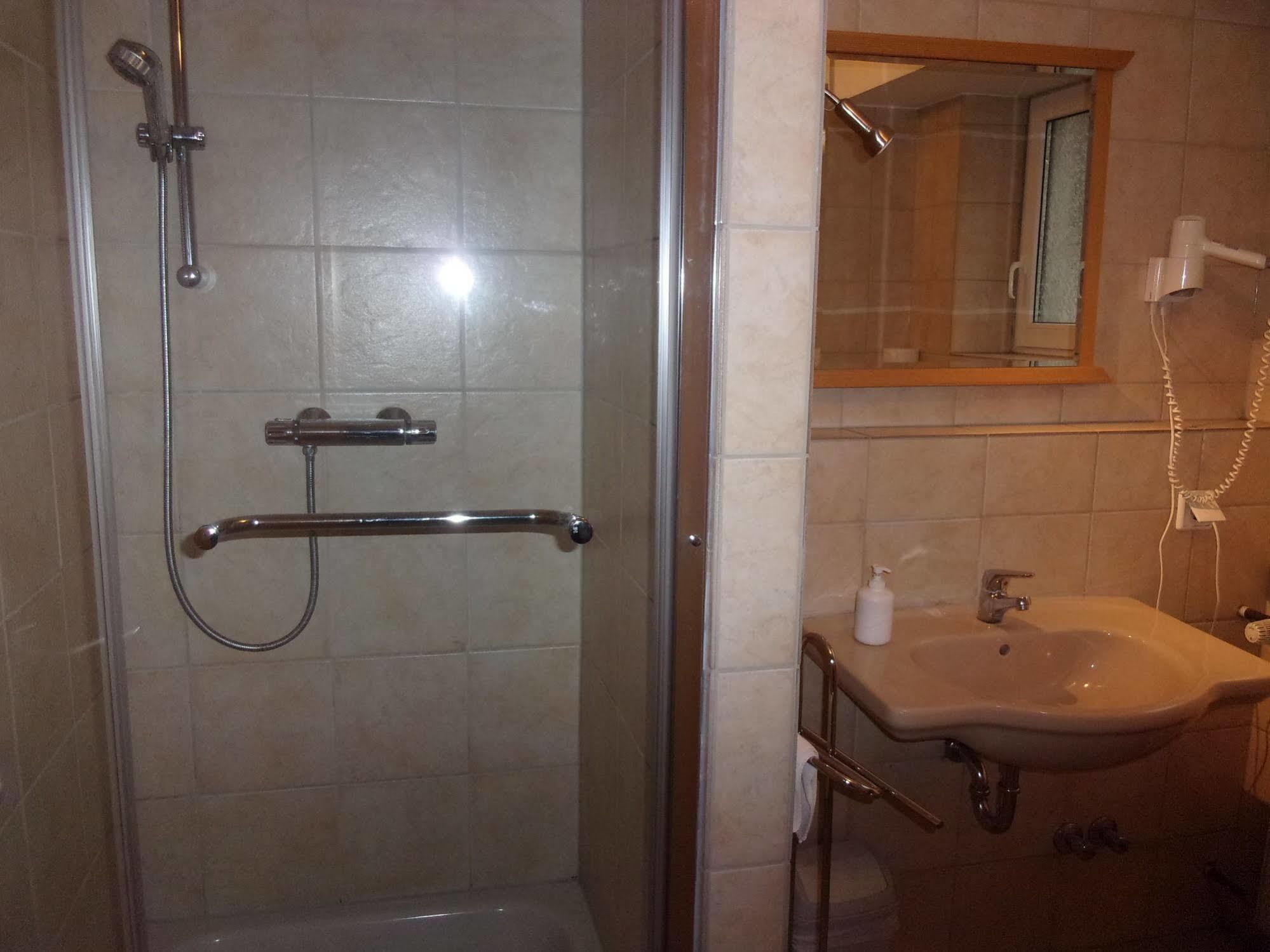 Hotel Faehrhaus ساربروكن المظهر الخارجي الصورة