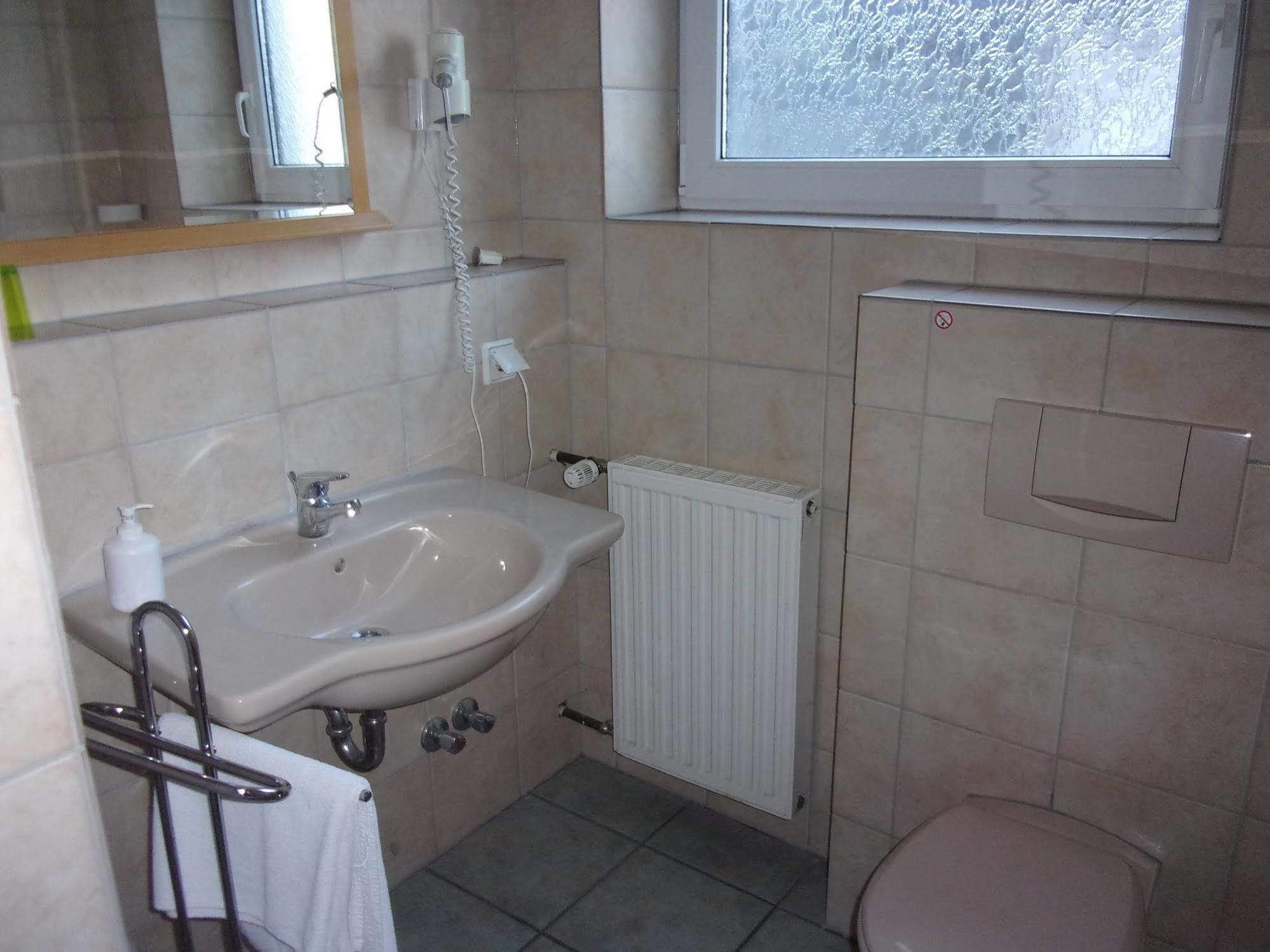 Hotel Faehrhaus ساربروكن المظهر الخارجي الصورة